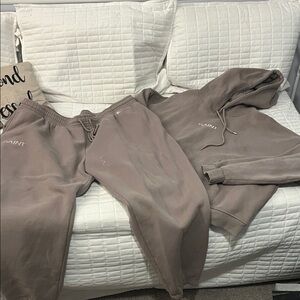 Fashion Nova Beige Sweater Set
